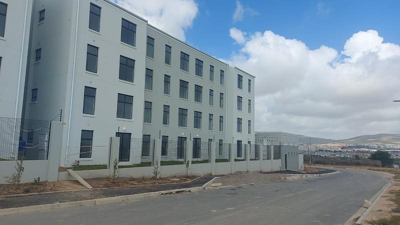 2 Bedroom Property for Sale in Parklands Western Cape